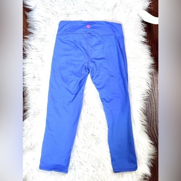 LILLY PULITZER LUXLETIC CROPPED WEEKENDER LEGGINGS IN BECKON BLUE - EUC - Picture 4 of 11